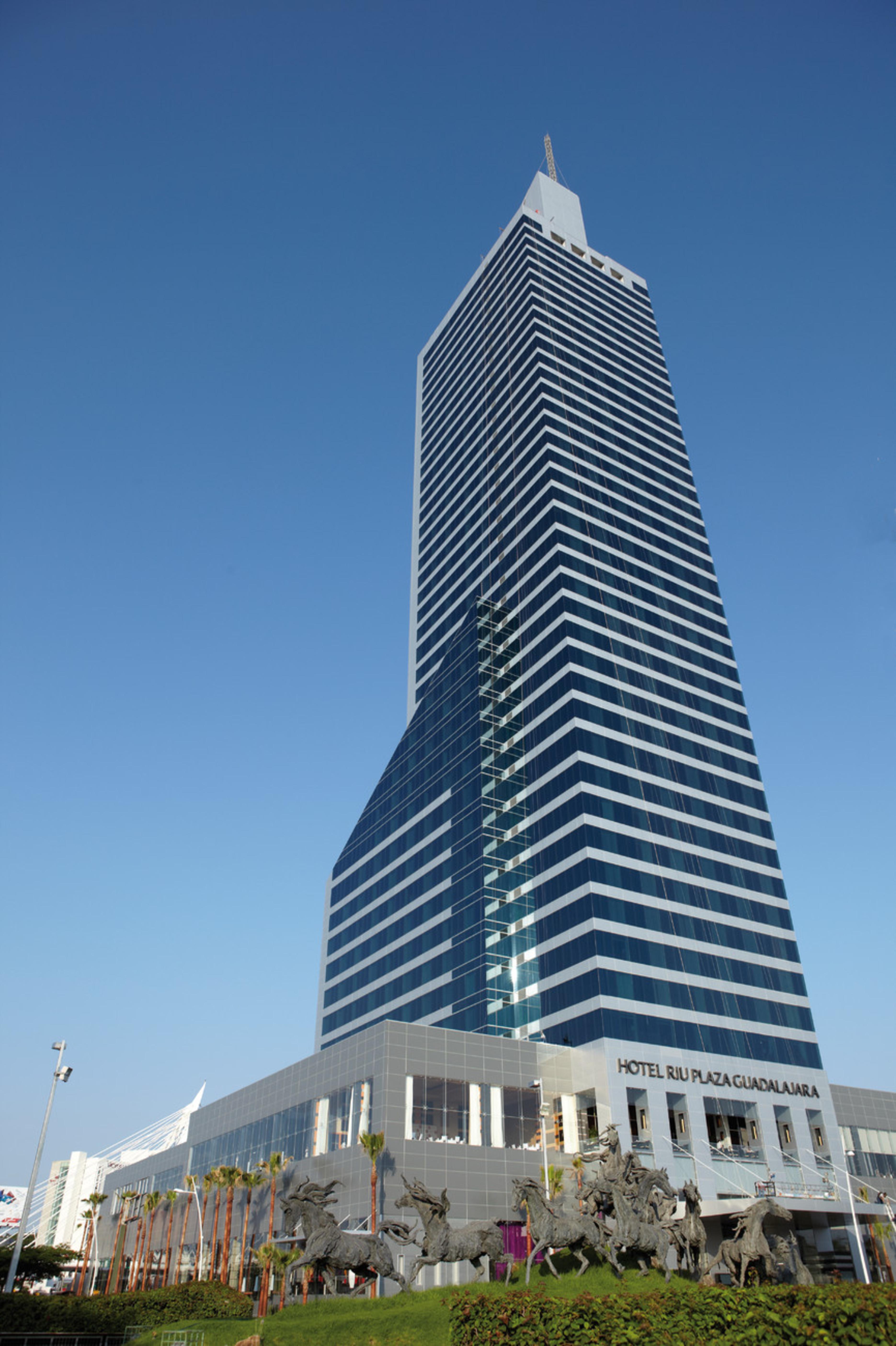 מלון Riu Plaza גואדלחארה מראה חיצוני תמונה